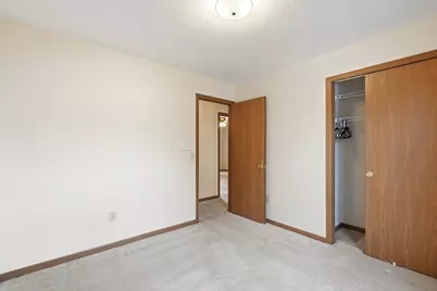 923 Sunrise Drive, Wapakoneta, OH 45895 - Photo 29