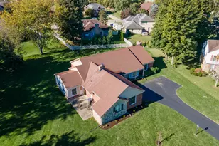 650 Oakwood Ct, Troy, OH 45373 - Photo 5