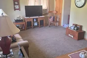 388 E Miami St, Troy, OH 45373 - Photo 7