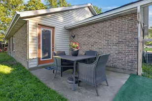 404 E Walnut St, Anna, OH 45302 - Photo 25