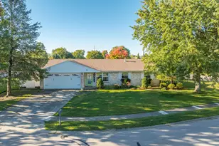 2 Apache Ct, Tipp City, OH 45371 - Photo 1