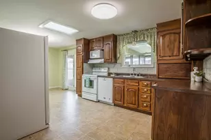 2 Apache Ct, Tipp City, OH 45371 - Photo 7