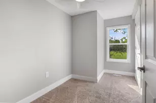 632 Oakland Ave, Bellefontaine, OH 43311 - Photo 9