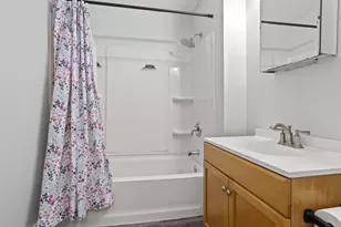 18 N Cedar St, Troy, OH 45373 - Photo 17