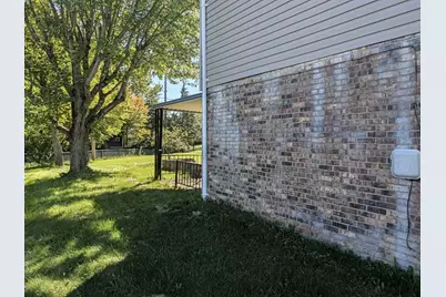 7048 Safari Drive, Dayton, OH 45424 - Photo 9
