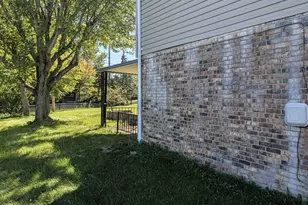 7048 Safari Dr, Dayton, OH 45424 - Photo 9