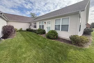 2404 Kensington Dr, Saint Marys, OH 45885 - Photo 9