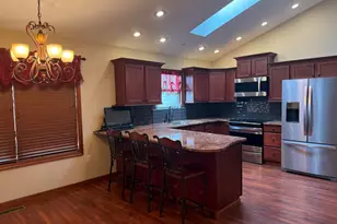 2404 Kensington Dr, Saint Marys, OH 45885 - Photo 11