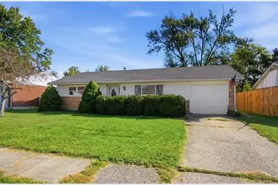 321 Mumford Drive, Troy, OH 45373 - Photo 3