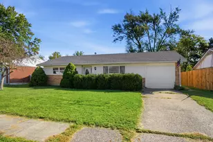 321 Mumford Dr, Troy, OH 45373 - Photo 3
