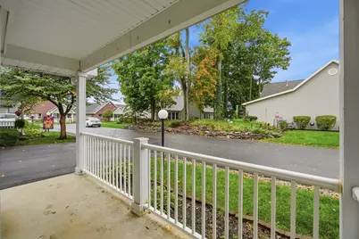 1514 E Ridgeview Circle, Springfield, OH 45504 - Photo 9