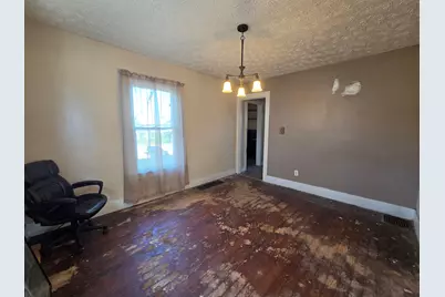 2077 Stanview Avenue, Dayton, OH 45404 - Photo 7