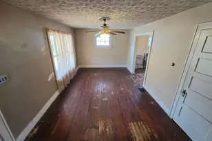 2077 Stanview Ave, Dayton, OH 45404 - Photo 9