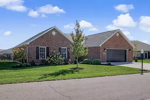 864 W Bentley Cir, Troy, OH 45373 - Photo 1