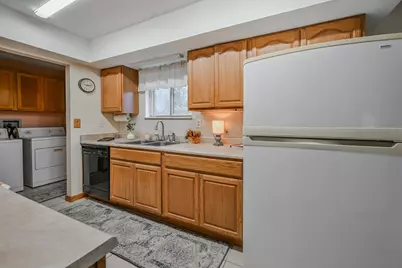 5560 S Pitchin Road, Springfield, OH 45502 - Photo 7