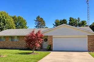 5560 S Pitchin Rd, Springfield, OH 45502 - Photo 1