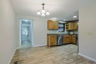 948 Pool Ave, Vandalia, OH 45377 - Photo 9