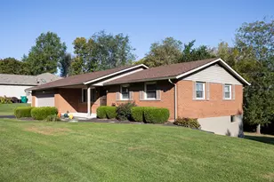 15 Windmere Dr, Troy, OH 45373 - Photo 3