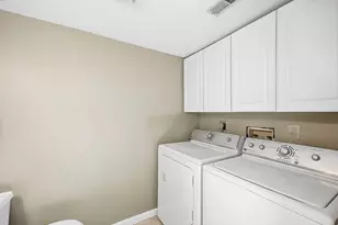 8209 Schoolgate Dr, Dayton, OH 45424 - Photo 13