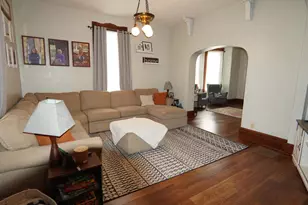213 E Pearl St, Wapakoneta, OH 45895 - Photo 5