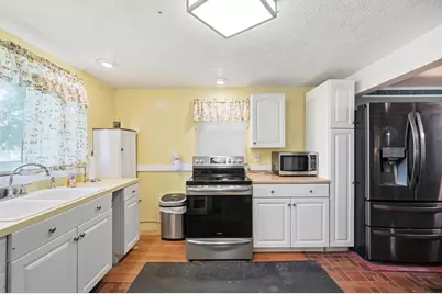 7570 Troy Road, Springfield, OH 45502 - Photo 21