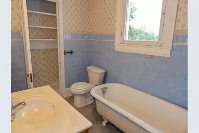 302 Mill Street, Williamsport, OH 43164 - Photo 13