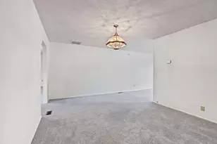 109 Delcourt Dr, Springfield, OH 45506 - Photo 15