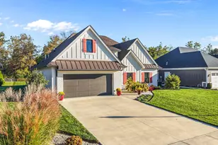 1427 Legacy Ct, Troy, OH 45373 - Photo 3
