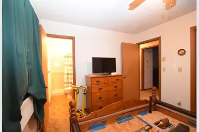 905 Hilltop Drive, Bellefontaine, OH 43311 - Photo 19