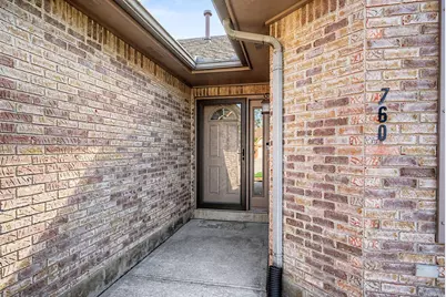 760 Waldsmith Way, Vandalia, OH 45377 - Photo 5