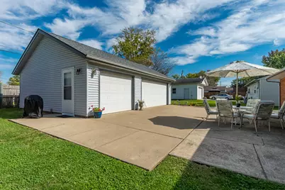 1046 Campbell Avenue, New Carlisle, OH 45344 - Photo 3