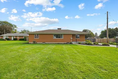 606 W Lake Avenue, New Carlisle, OH 45344 - Photo 7