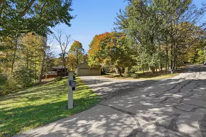 235 Oakridge Drive, Springfield, OH 45504 - Photo 9