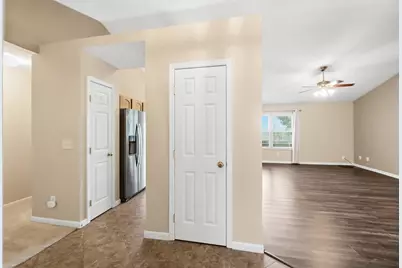 2367 Spyglass Court, Fairborn, OH 45324 - Photo 7