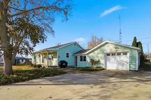 8990 Crescent St, Lakeview, OH 43331 - Photo 1
