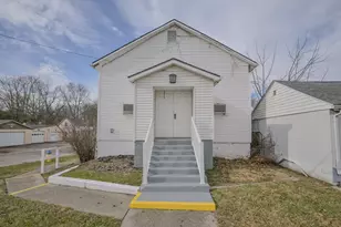 1901 Mechanicsburg Rd, Springfield, OH 45503 - Photo 1