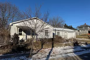 372 Ridge Rd, Springfield, OH 45503 - Photo 1