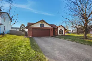 1210 Charleston Ct, Troy, OH 45373 - Photo 1