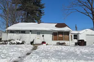 550 W Parkwood Ave, Springfield, OH 45506 - Photo 1