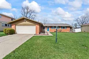 639 Rockhill Ave, Dayton, OH 45429 - Photo 1