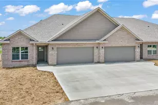 1168 Waterloo St, Troy, OH 45373 - Photo 1