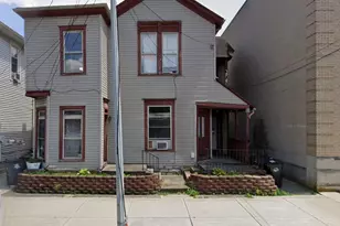 19 S Cherry St, Troy, OH 45373 - Photo 1