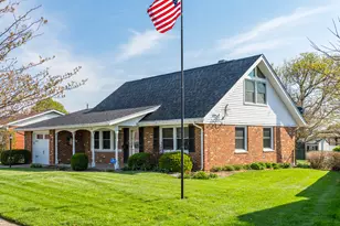 320 N Garber Dr, Tipp City, OH 45371 - Photo 1