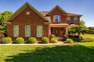 636 Brookmeade Ct, Beavercreek, OH 45434 - Photo 1
