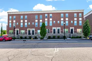 24 N Center St, Springfield, OH 45502 - Photo 1