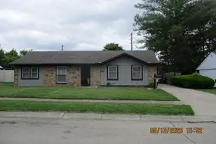 810 Bayberry Dr, New Carlisle, OH 45344 - Photo 1
