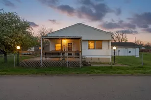 11496 Pocahontas Path, Lakeview, OH 43331 - Photo 1
