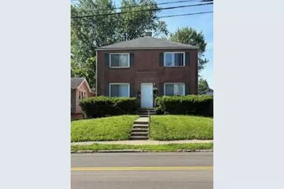 420 E Siebenthaler Avenue, Dayton, OH 45405 - Photo 1