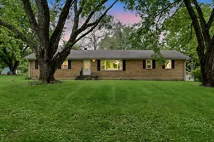 2591 Old Springfield Rd, Springfield, OH 45502 - Photo 1