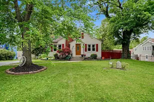 115 W Possum Rd, Springfield, OH 45506 - Photo 1